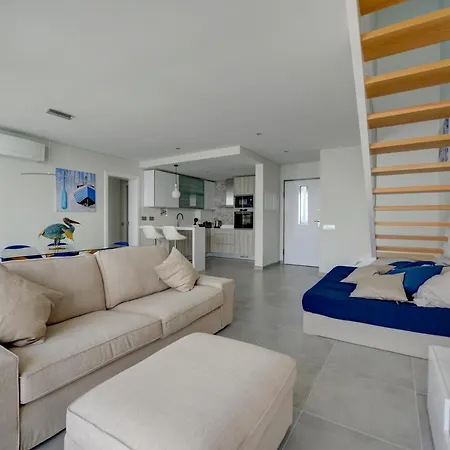 Arade Riverside Modern Apartment *