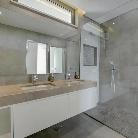 Arade Riverside Modern Apartamento