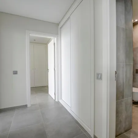 Apartman Arade Riverside Modern Estômbar